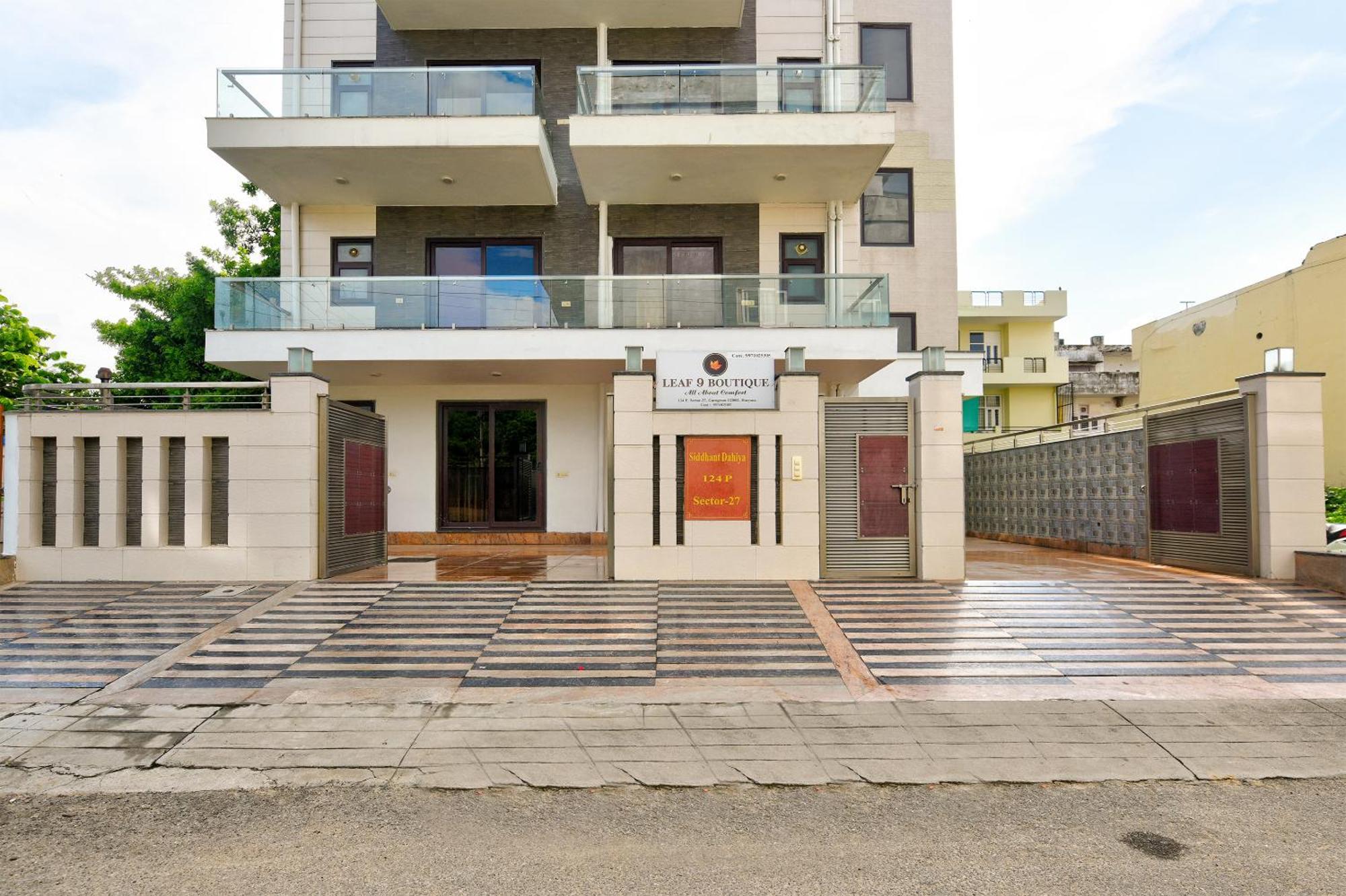 Hotel Leaf 9 Boutique, Near Golf Course Road And Galleria Market Gurgaon Esterno foto